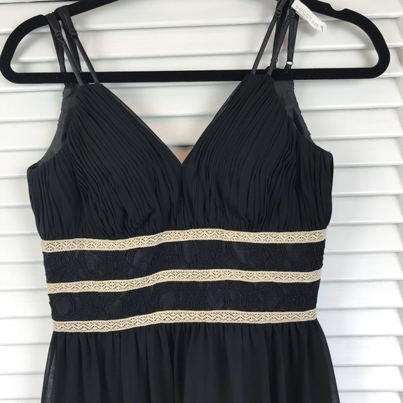 White House Black Market Dresses & Skirts - White House Black Market Dress 1/$12-2/$15-3/$20